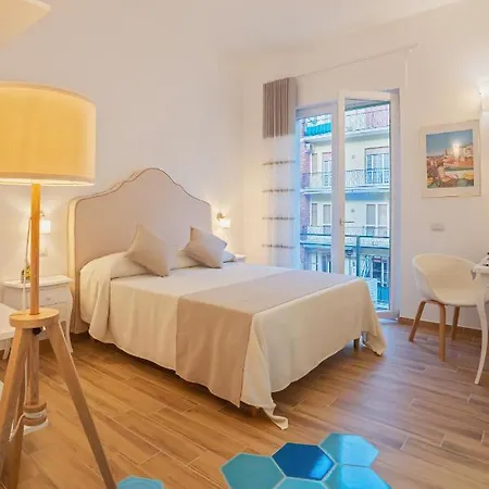 La Serenata Luxury Nocleg ze śniadaniem 4*