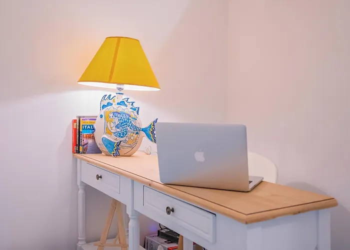 La Serenata Luxury Bed and breakfast 4*